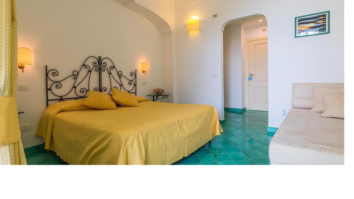 Bacio Del Sole B&B Positano Ngoại thất bức ảnh